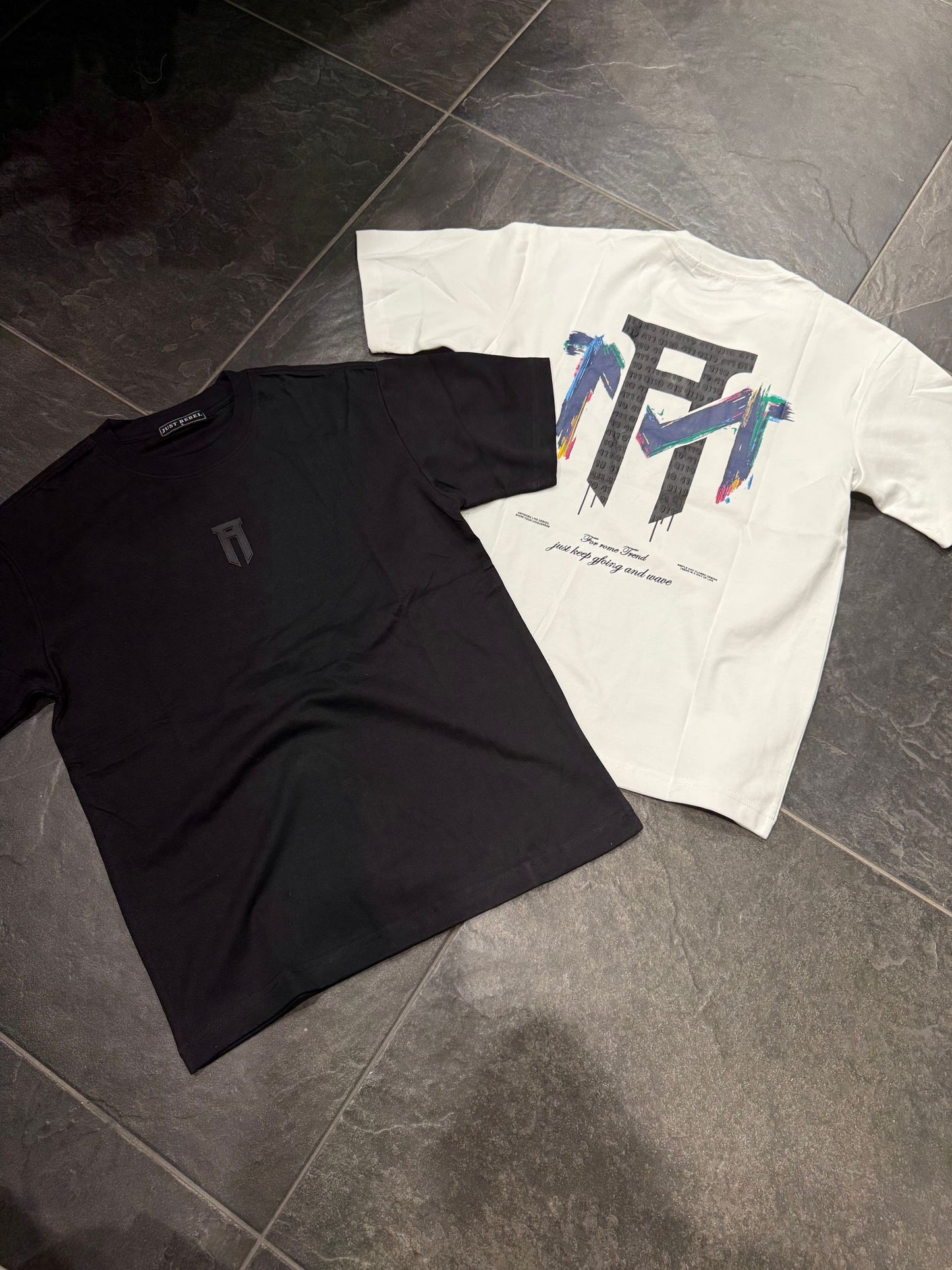 G3076 T-SHIRT UOMO NERA - T-shirt uomo -