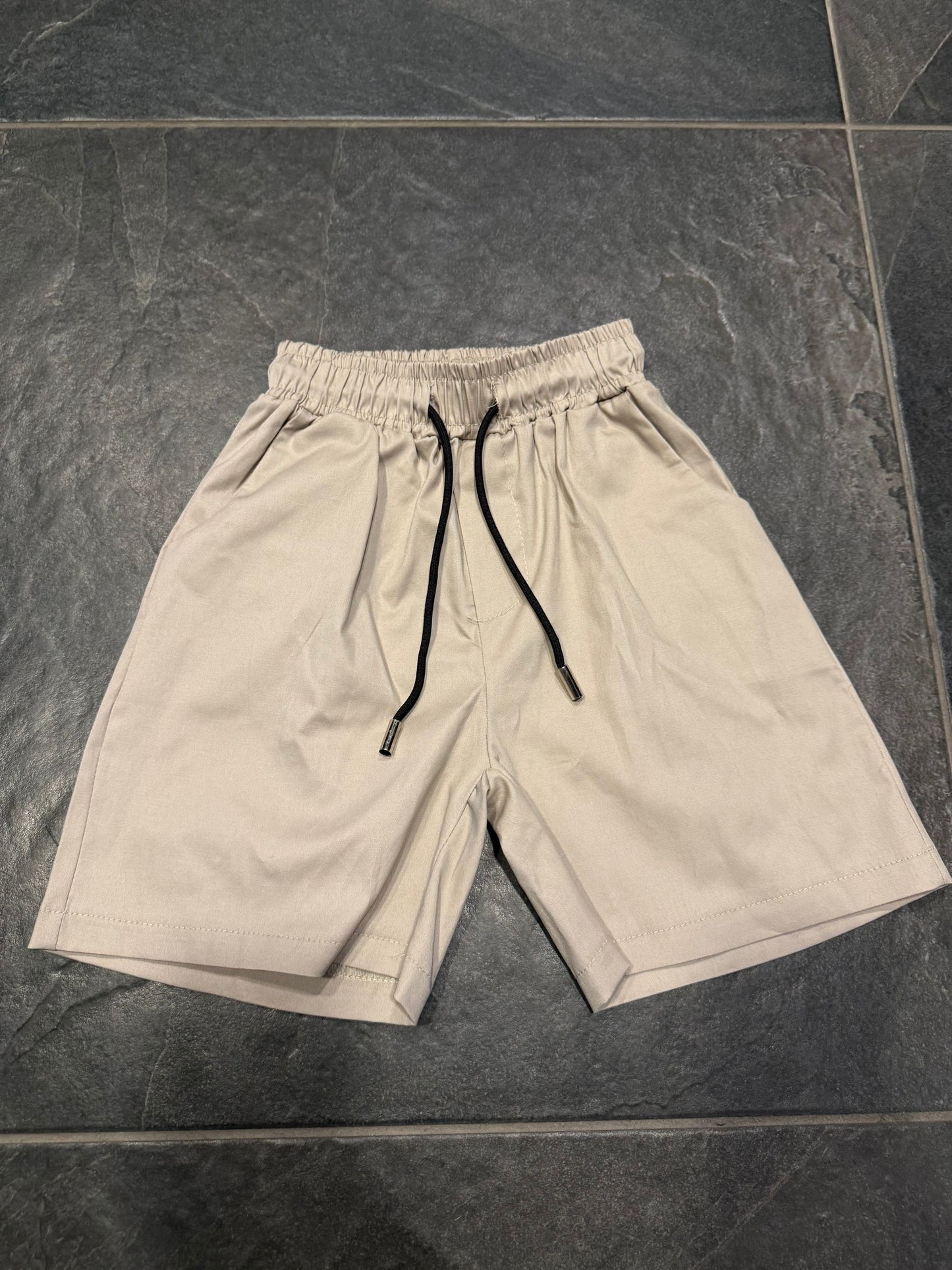 228 BERMUDA BIMBO BEIGE - bermuda bimbo - IO CHICO