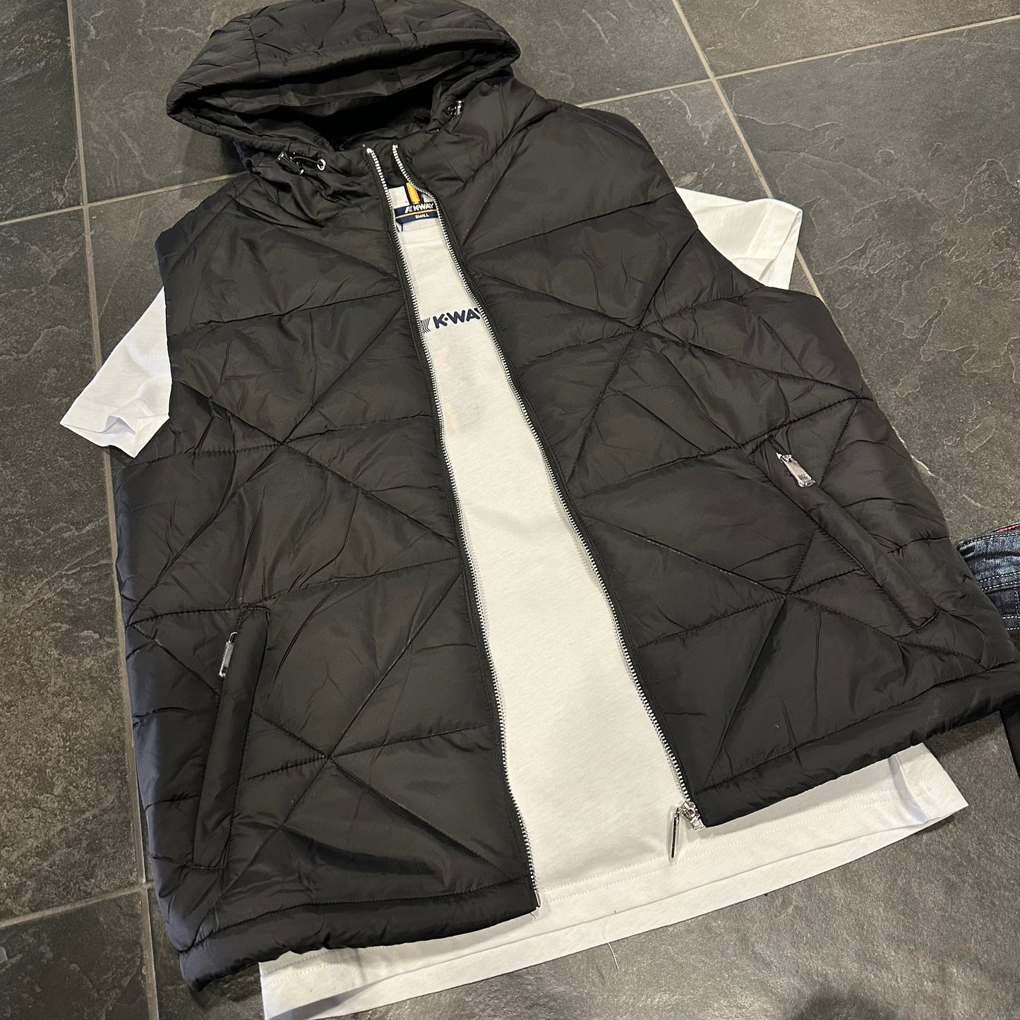 2731 SMANICATO NERO - SMANICATO UOMO -