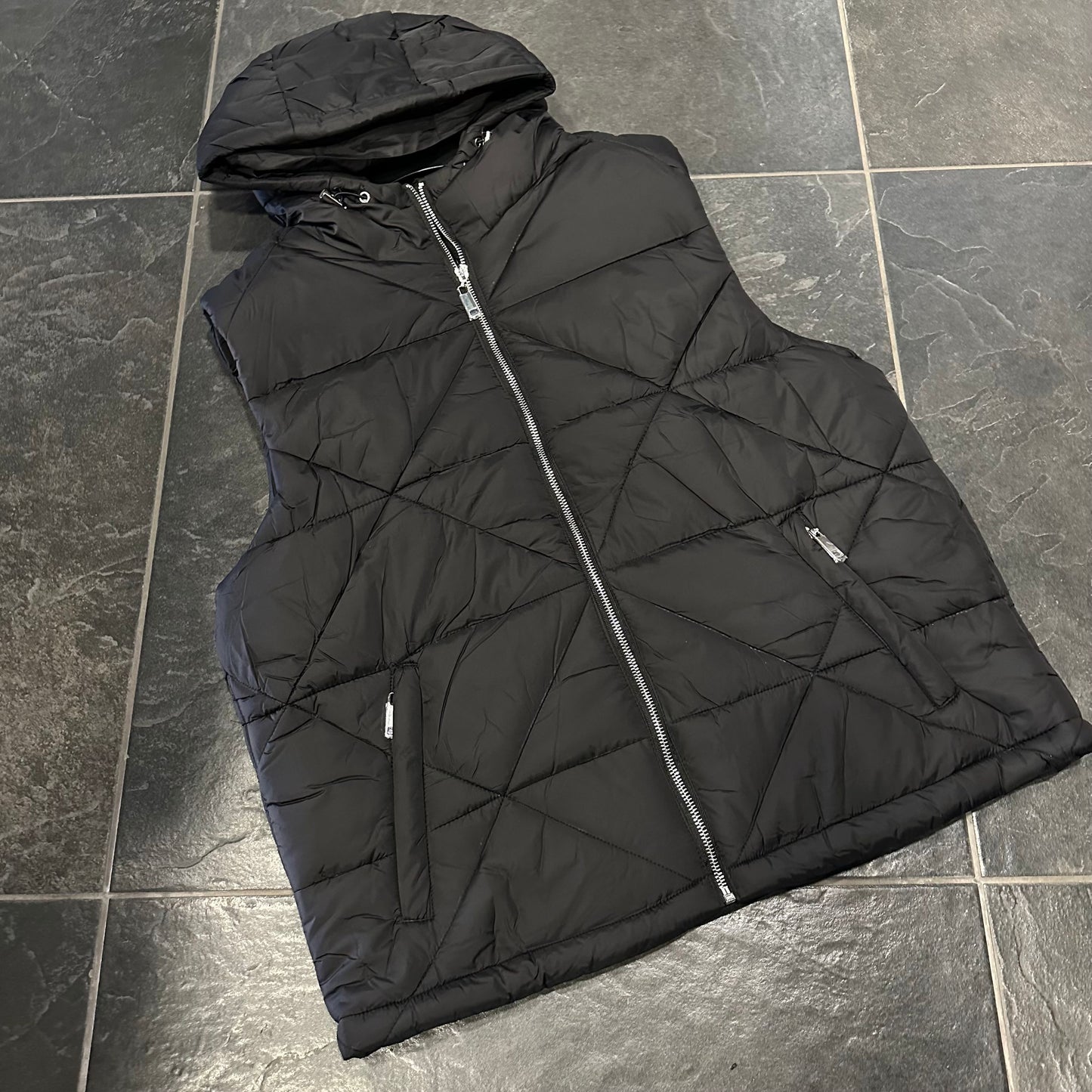 2731 SMANICATO NERO - SMANICATO UOMO -
