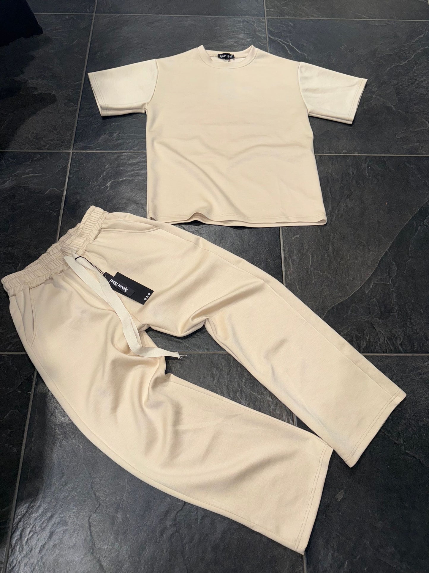 3082 COORDINATO BEIGE - Completi unisex -