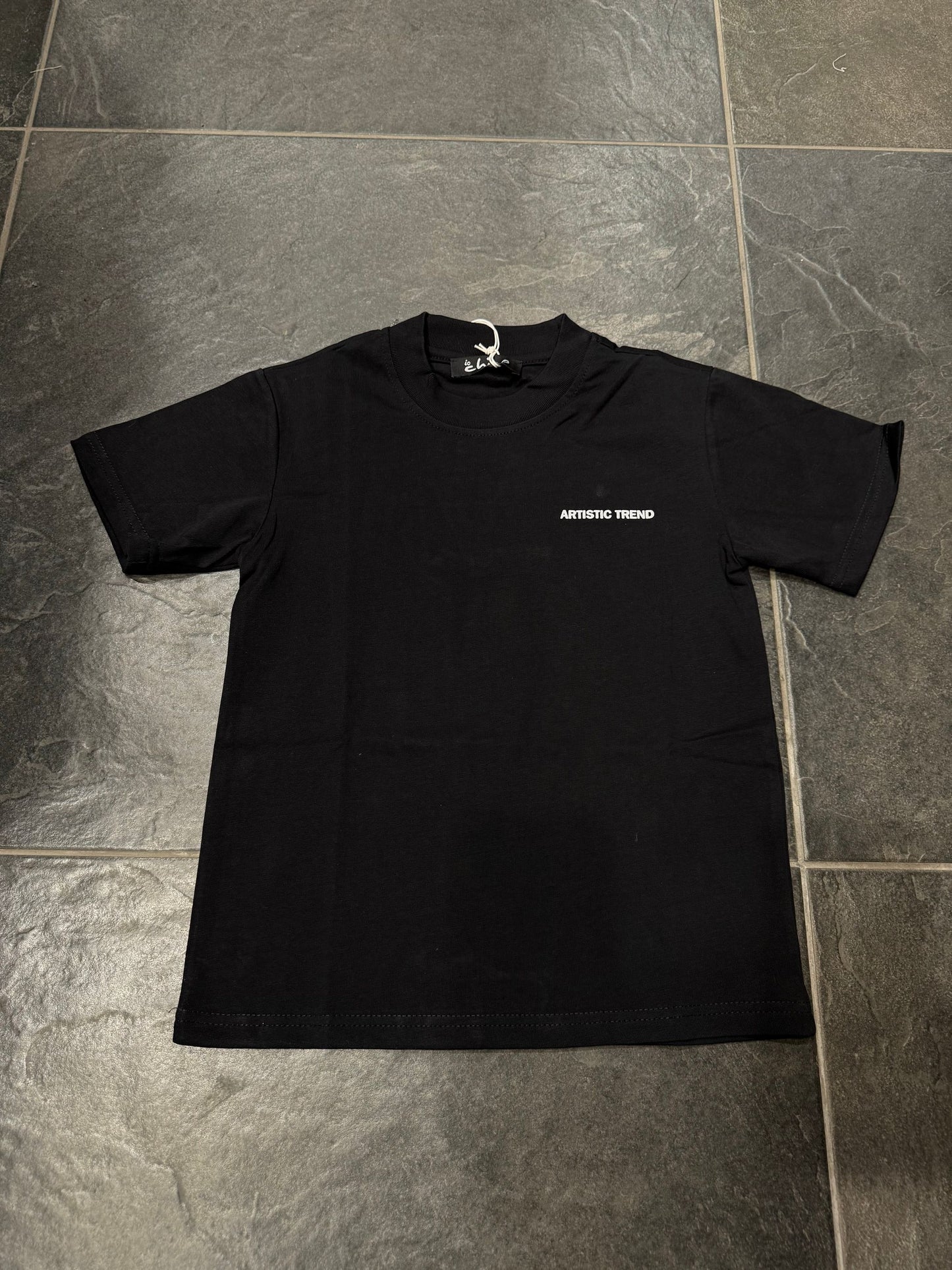 SZ-121 T-SHIRT BIMBO NERA - - IO CHICO