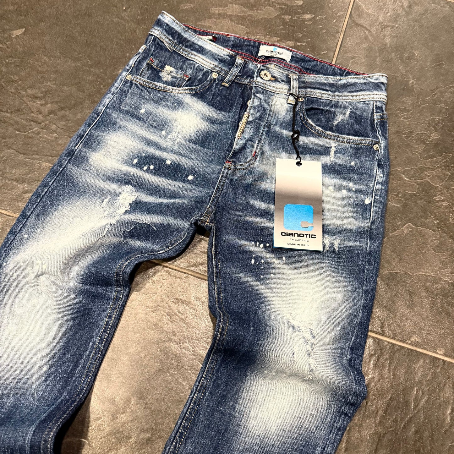 NEW FIT DQ6 BLU - Jeans uomo - CIANOTIC