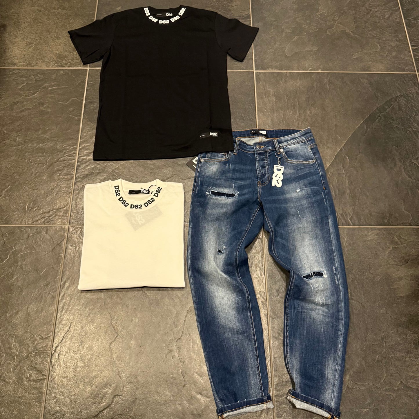 FW25224 T-SHIRT DS2 BIANCA - T-shirt uomo - DROP SEASON 2