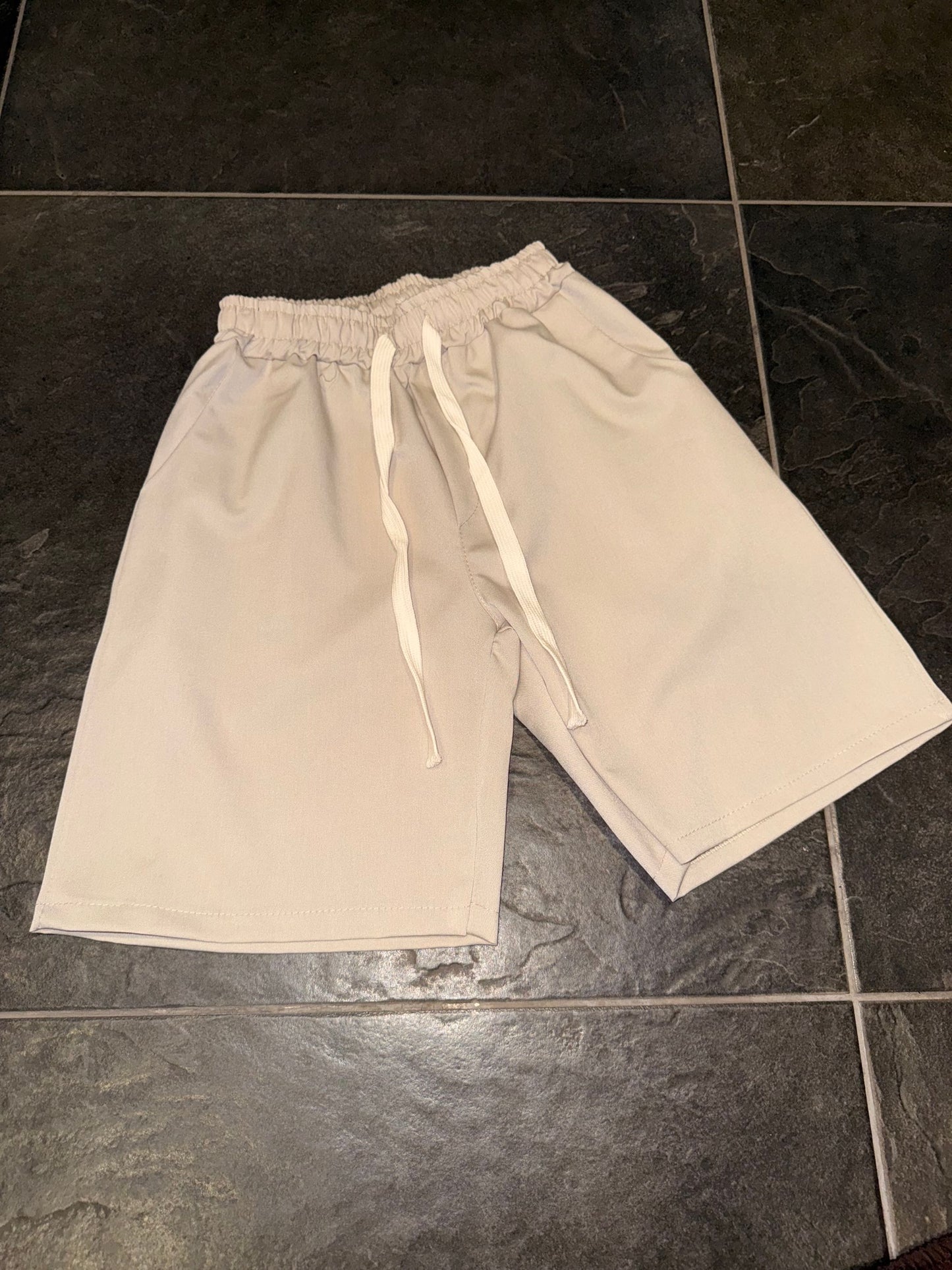 10053 BERMUDA BEIGE - bermuda bimbo - IO CHICO
