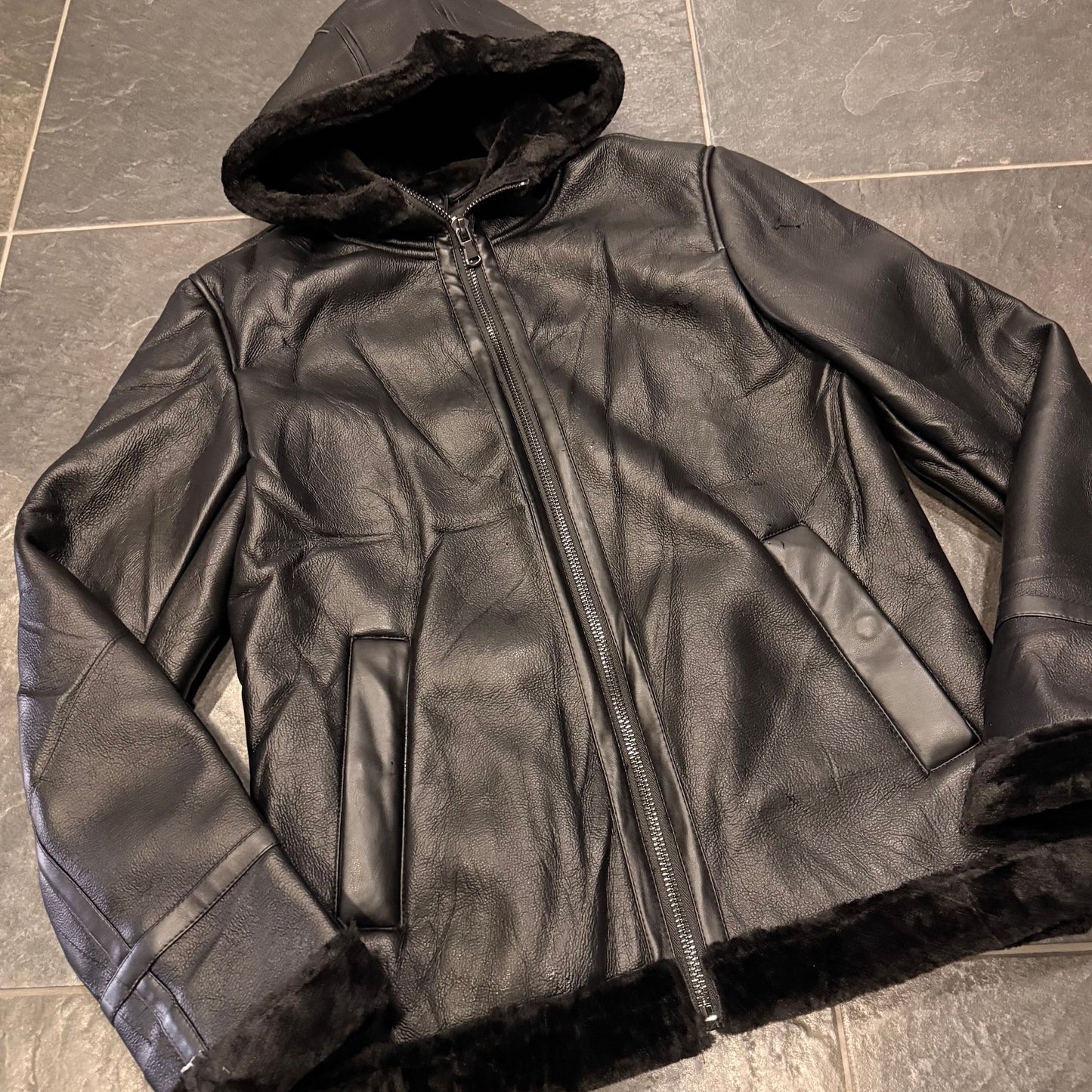 P-1872 MONTONE NERO - Giubbini uomo -