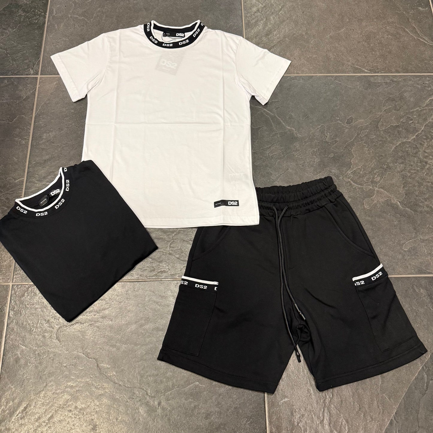 SS26300 T-SHIRT DS2 BIANCA - T-shirt uomo - DROP SEASON 2