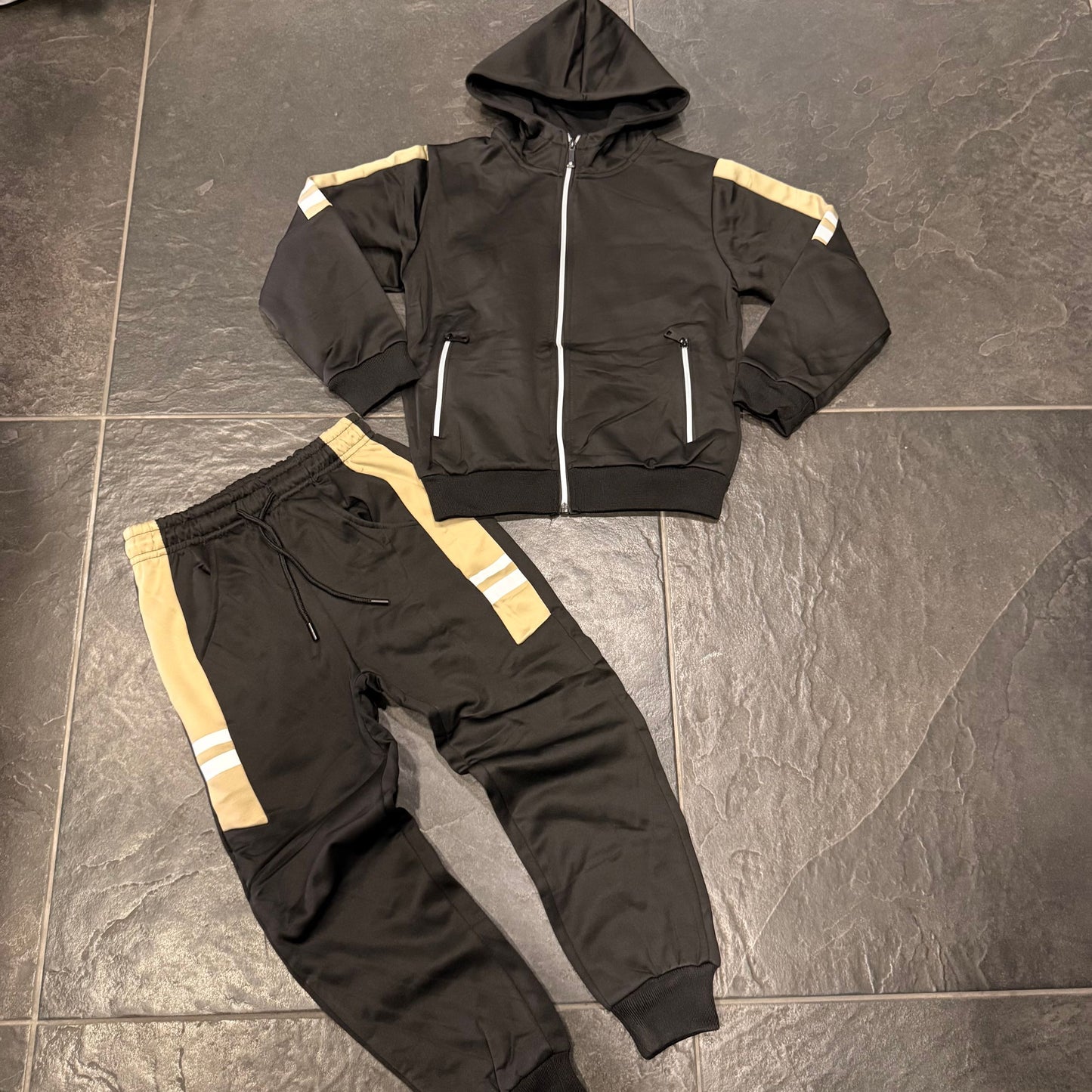 AH83631 TUTA BIMBO NERO -  - YI BOY