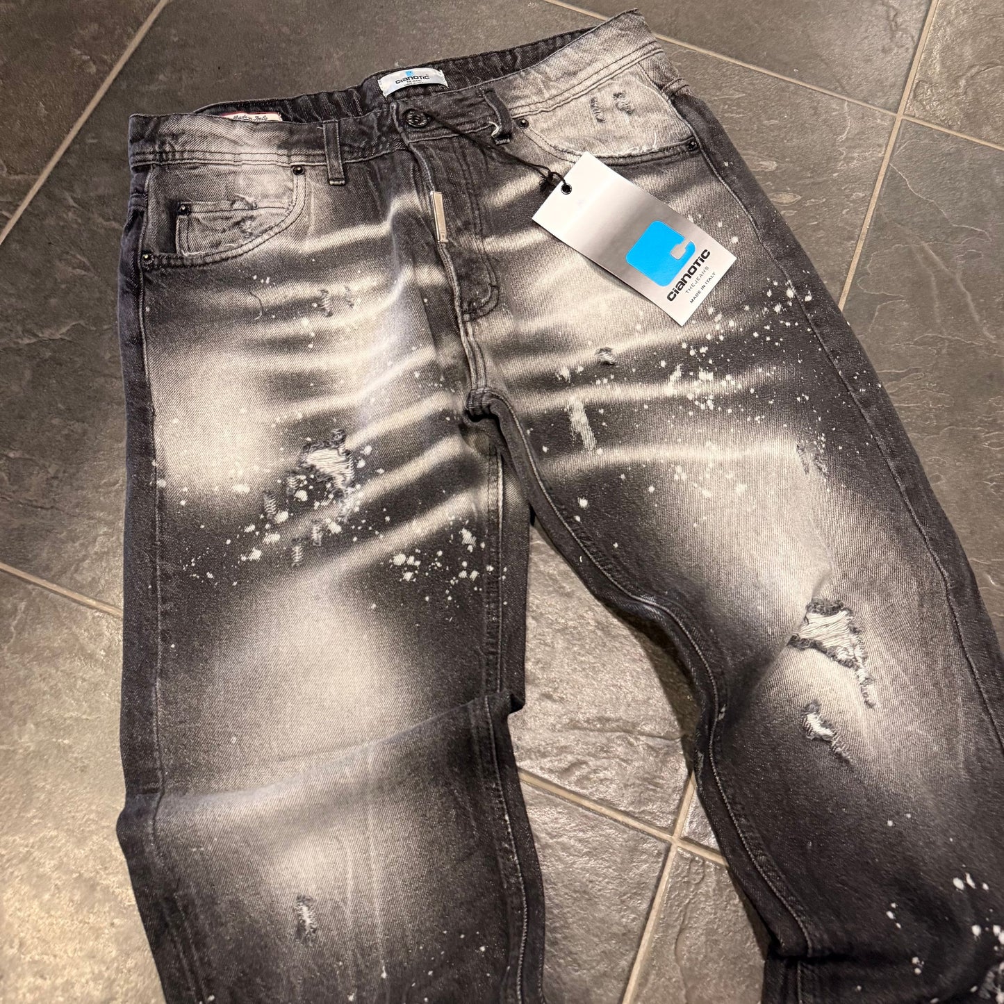 STRAIGHT FIT DQ6 BLACK - Jeans uomo - CIANOTIC