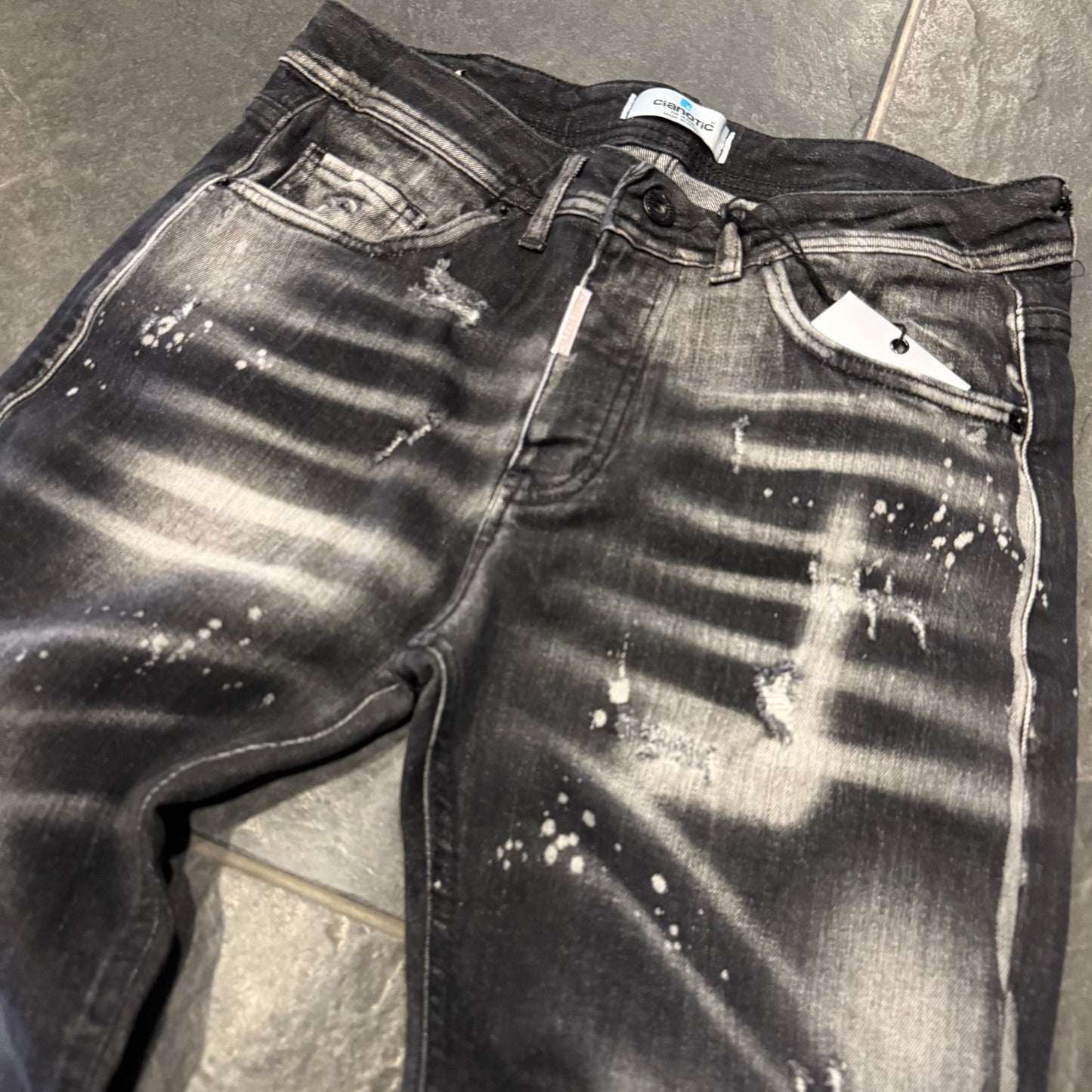 NEW FIT CNTC BLACK - Jeans uomo - CIANOTIC