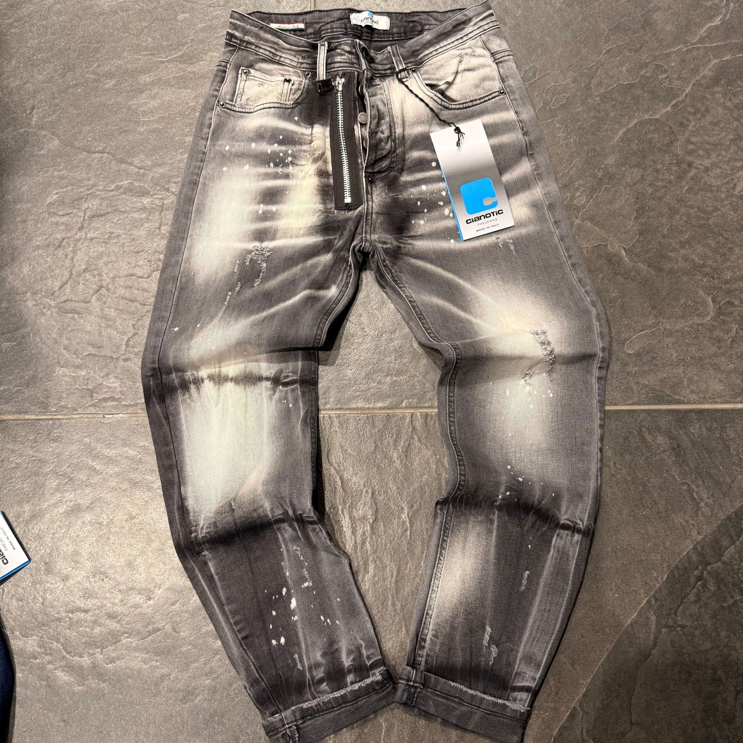 NEW FIT DQ6 /3 BLACK - Jeans uomo - CIANOTIC