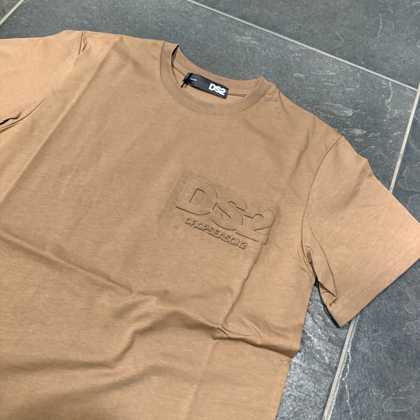 FW25283 T-SHIRT DS2 UOMO NOCCIOLA - T-shirt uomo - DROP SEASON 2