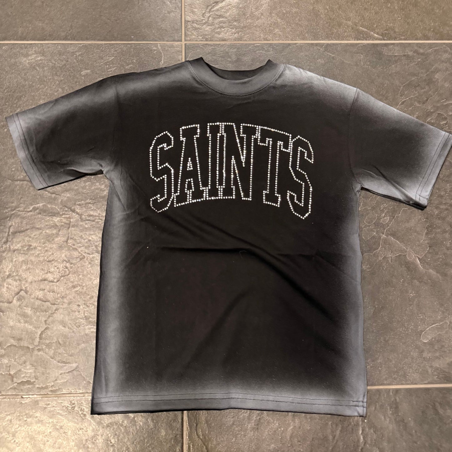 A8804 T-SHIRT SAINTS BIMBO NERA - T-shirt bimbo -